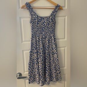 Blue Daisy Print Floral Sundress Smocked Bodice Button Details Size Small